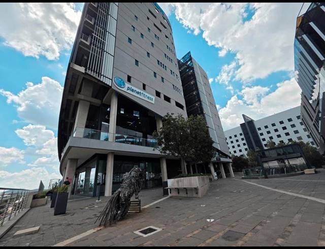 BUSINESS PROPERTY TO RENT IN MENLYN